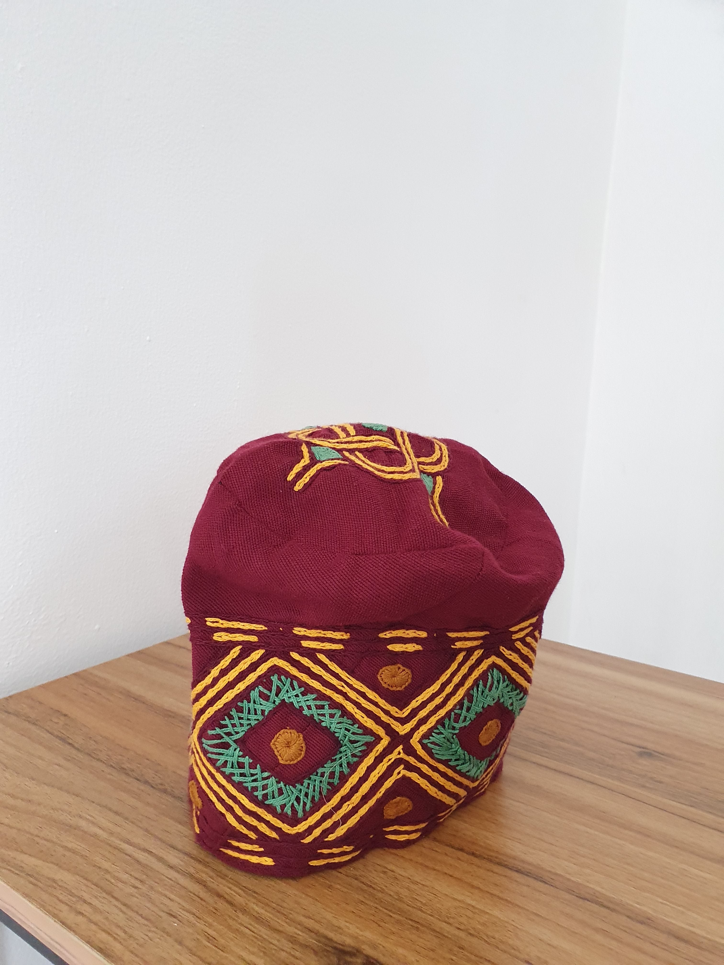 Burgundy Diamond Embroidered Aso-Oke Yorùbá Cap