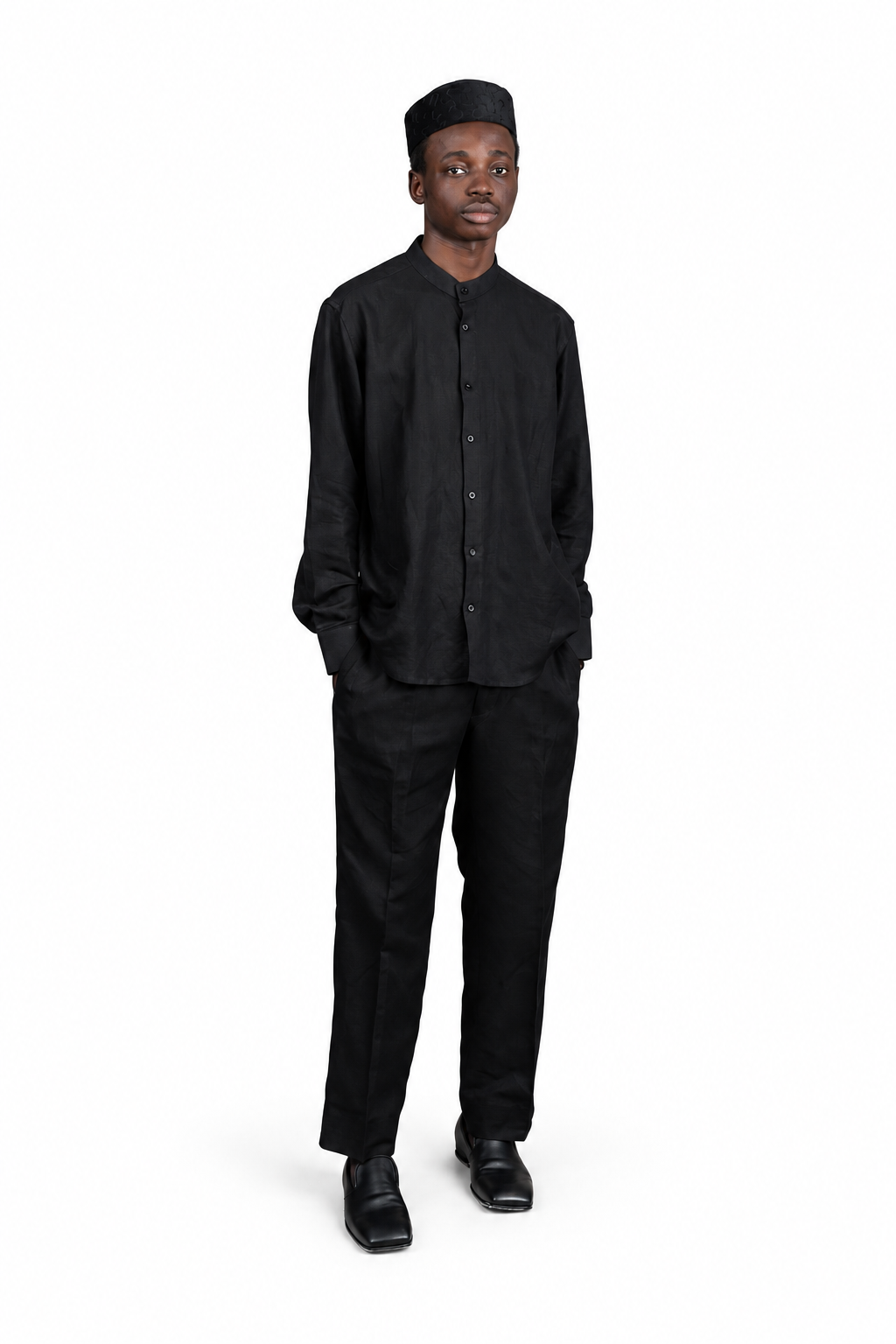 Full length look of Orí Adé black linen set