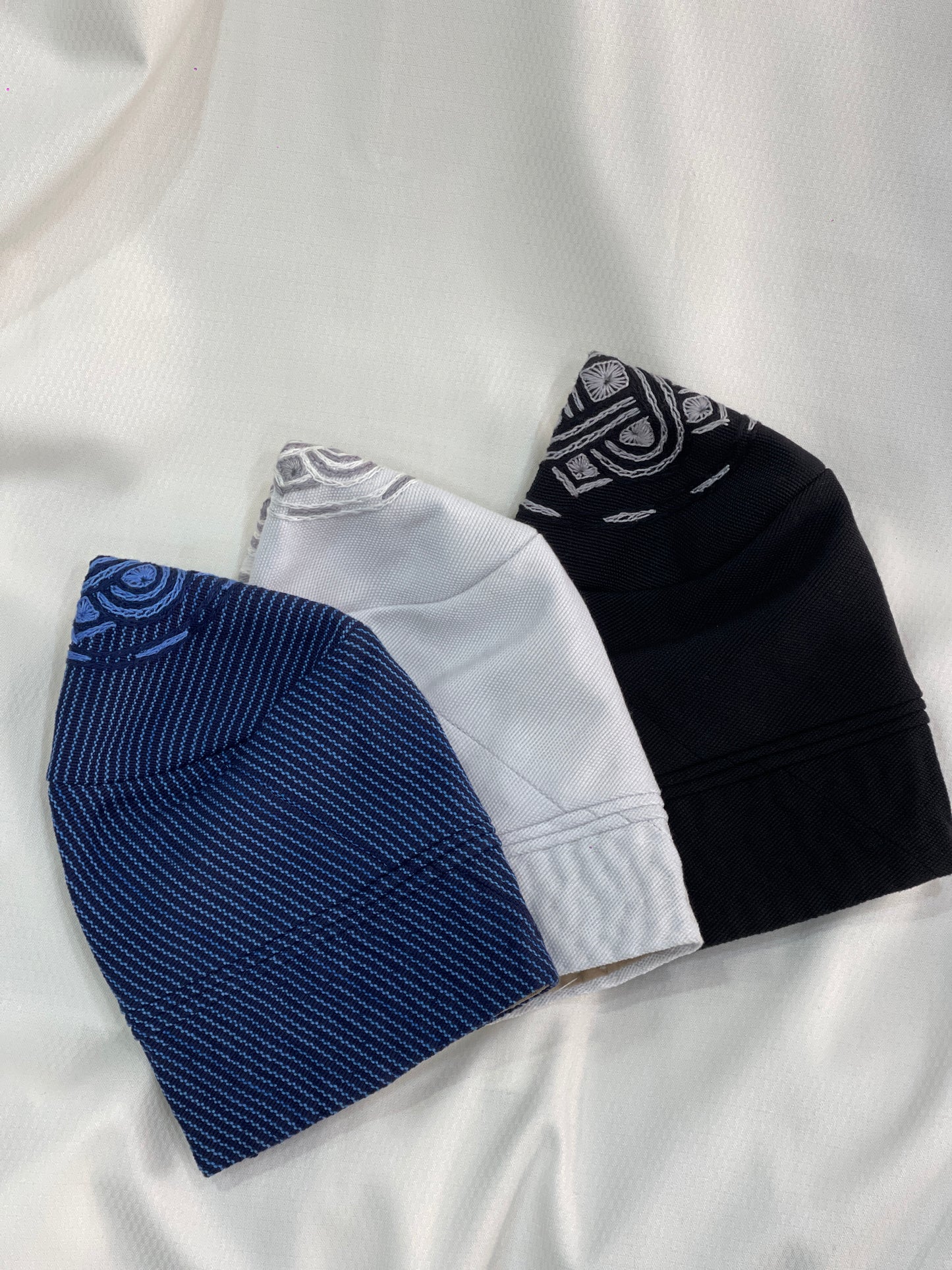 Orí Adé Signature Yoruba Cap with Hand-Embroidered Heritage Knot