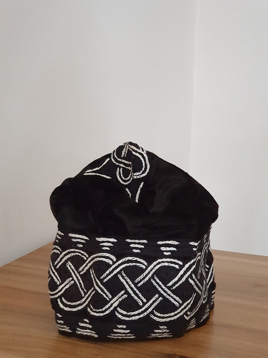 Black and white embroidery Velvet traditional african Mens cap